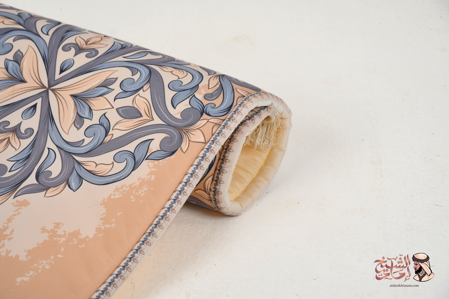 Comfort Prayer Mat "Iman(ايمان)" In Beige - سجاده صلاه مبطنه